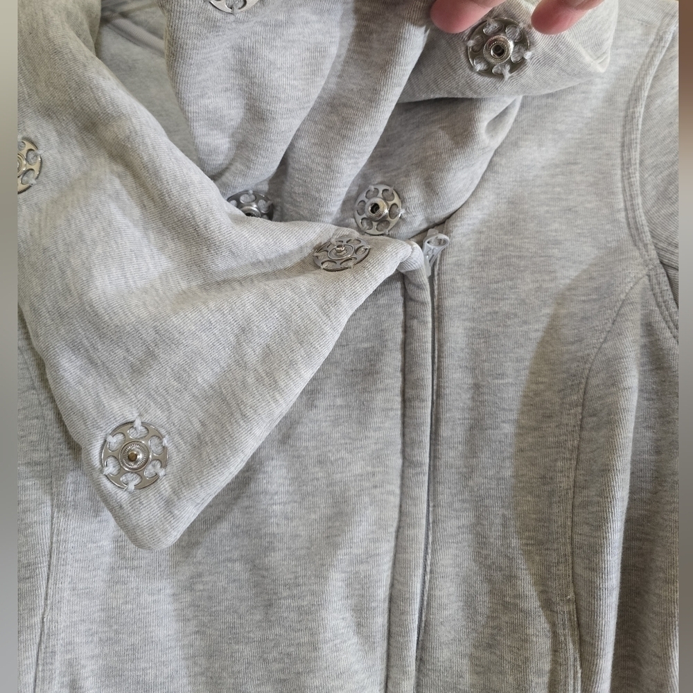 Lululemon Karmacollected Jacket Heathered Light Grey 6 Cotton Fleece - Picture 12 of 12